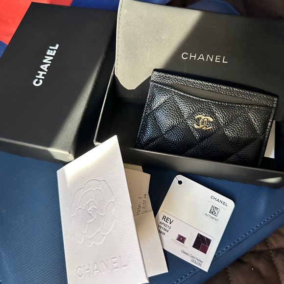 CHANEL Handbags - Chanel Classic Card Holder